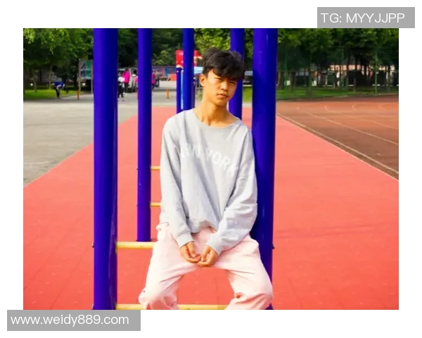 罗凯文的成长之路：从青涩少年到职场精英的蜕变与奋斗