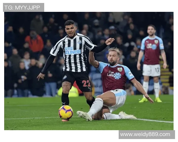 伯顿与诺丁汉对决前瞻及比分预测分析，谁将赢得这场较量